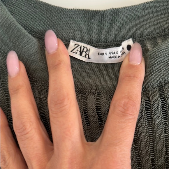 Zara Green Ribbed Fitted Short Sleeve T-Shirt - Picture 2 of 3